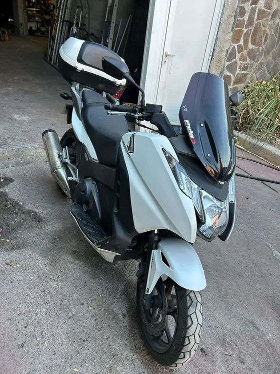 Honda Integra 750 DCT – 2014 – 33 500 km