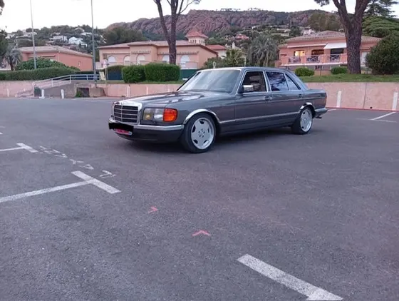 Mercedes 500 SEL